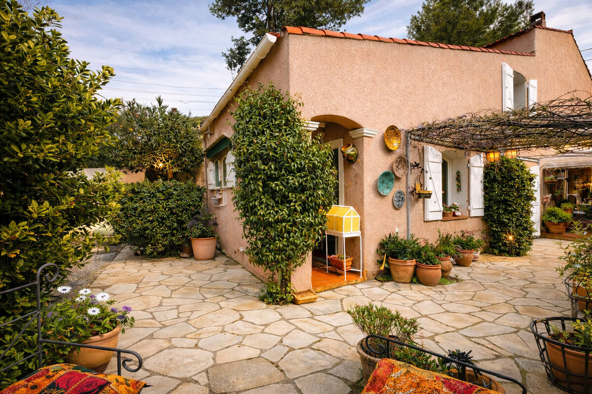 Maison à MARSEILLE-11E