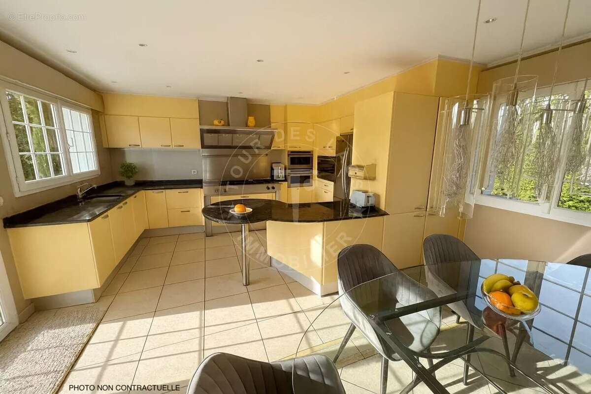 Appartement à CHAPEIRY