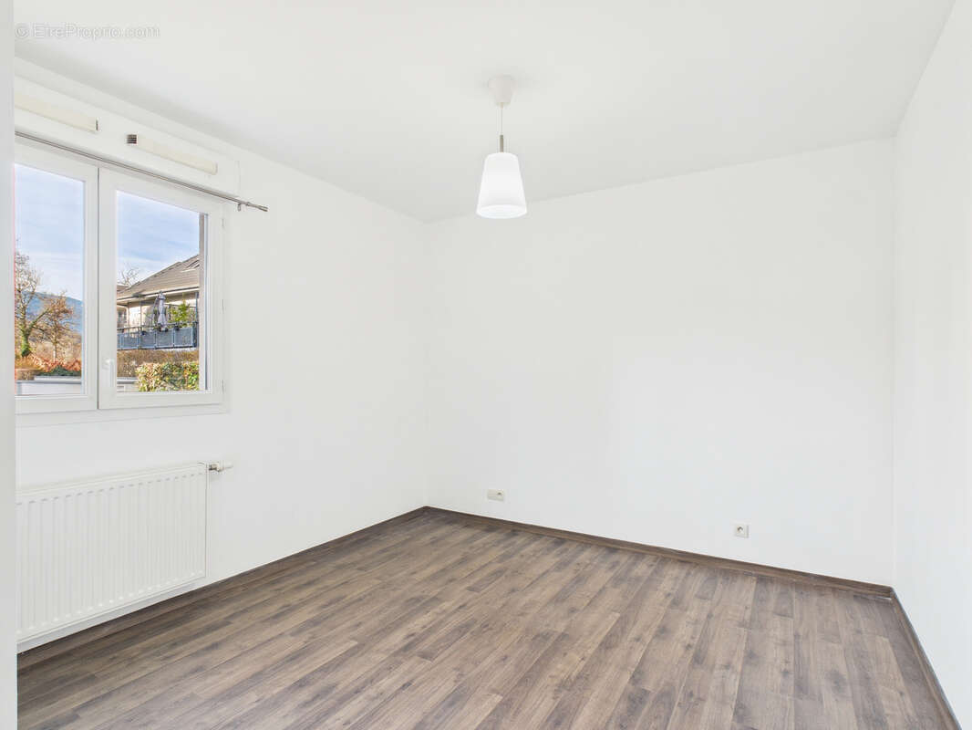 Appartement à COGNIN