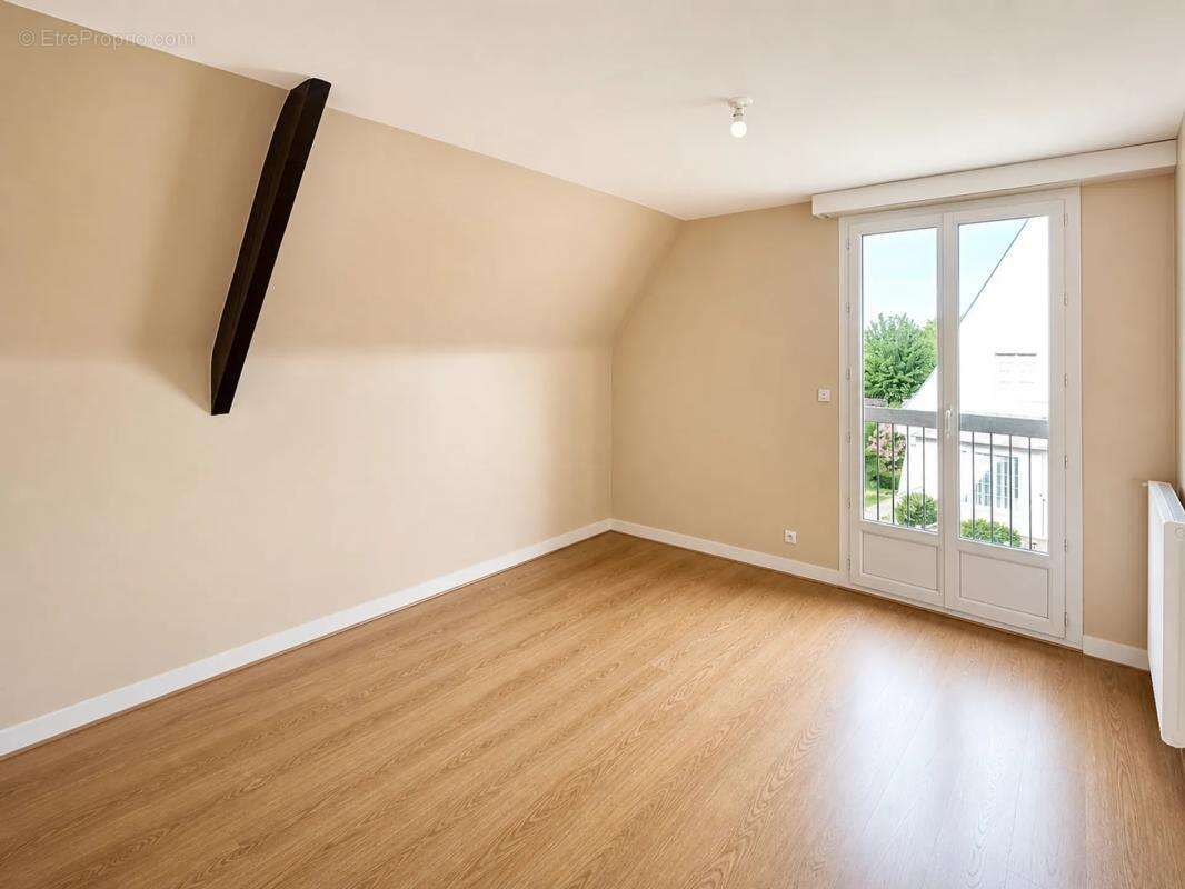 Maison 10 pièces 260 m2 - L'Hermitage - photo 11