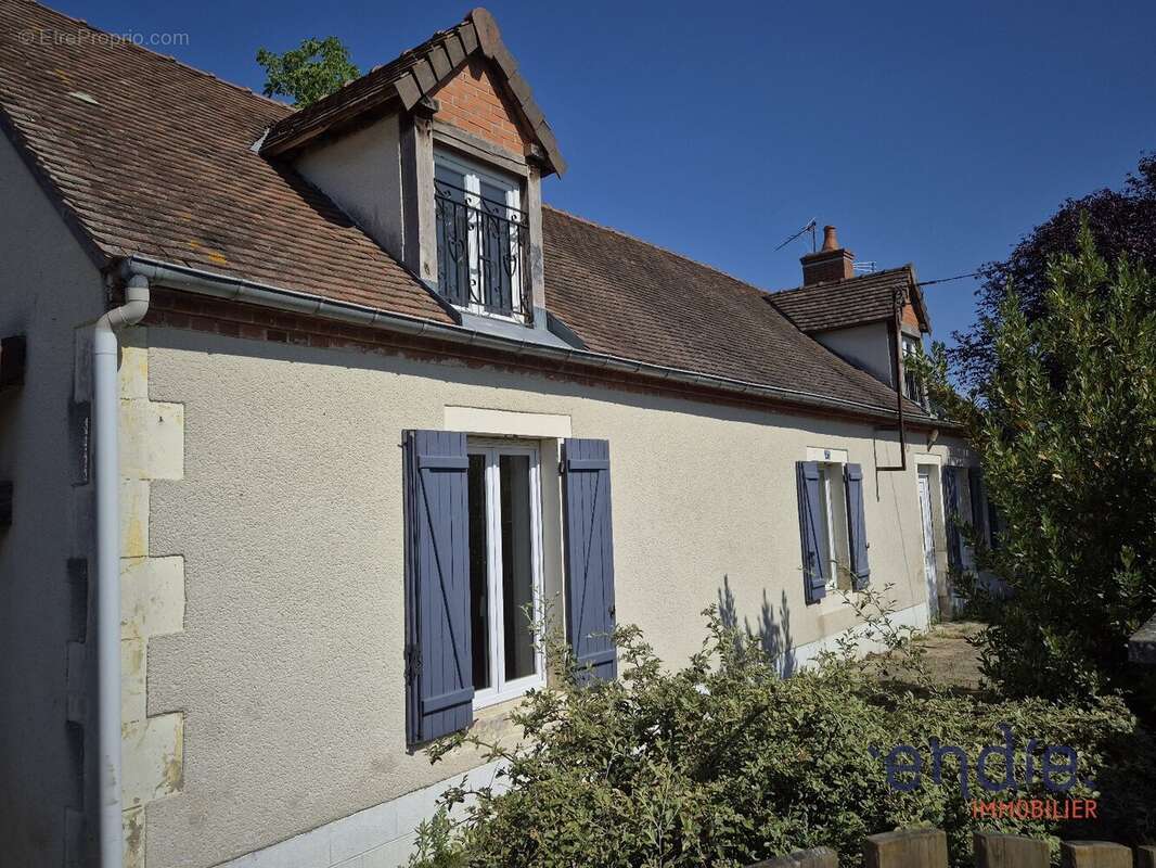 Maison à LA GUERCHE-SUR-L'AUBOIS