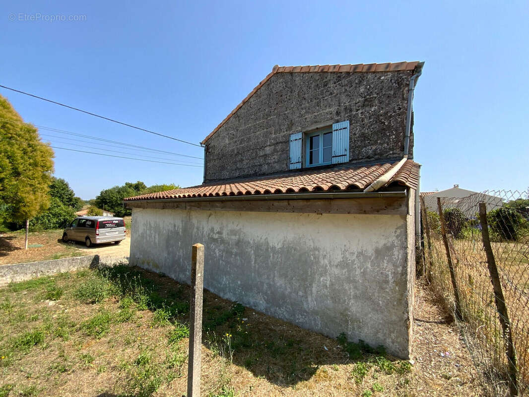 Maison à GUITINIERES