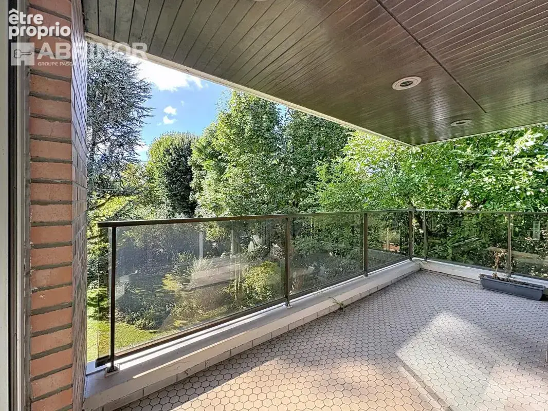 Appartement de standing de Type 4 -Balcon-Loggia- garage 2 voitures- place de parking - photo 10