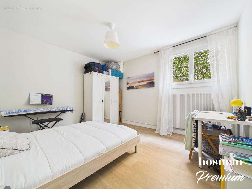 Coup de coeur ! Maison de 203.0 m2 avec vue sur la Chézine - 6 chambres avec jardin et garage - Quartier Chezine-Procé - photo 14
