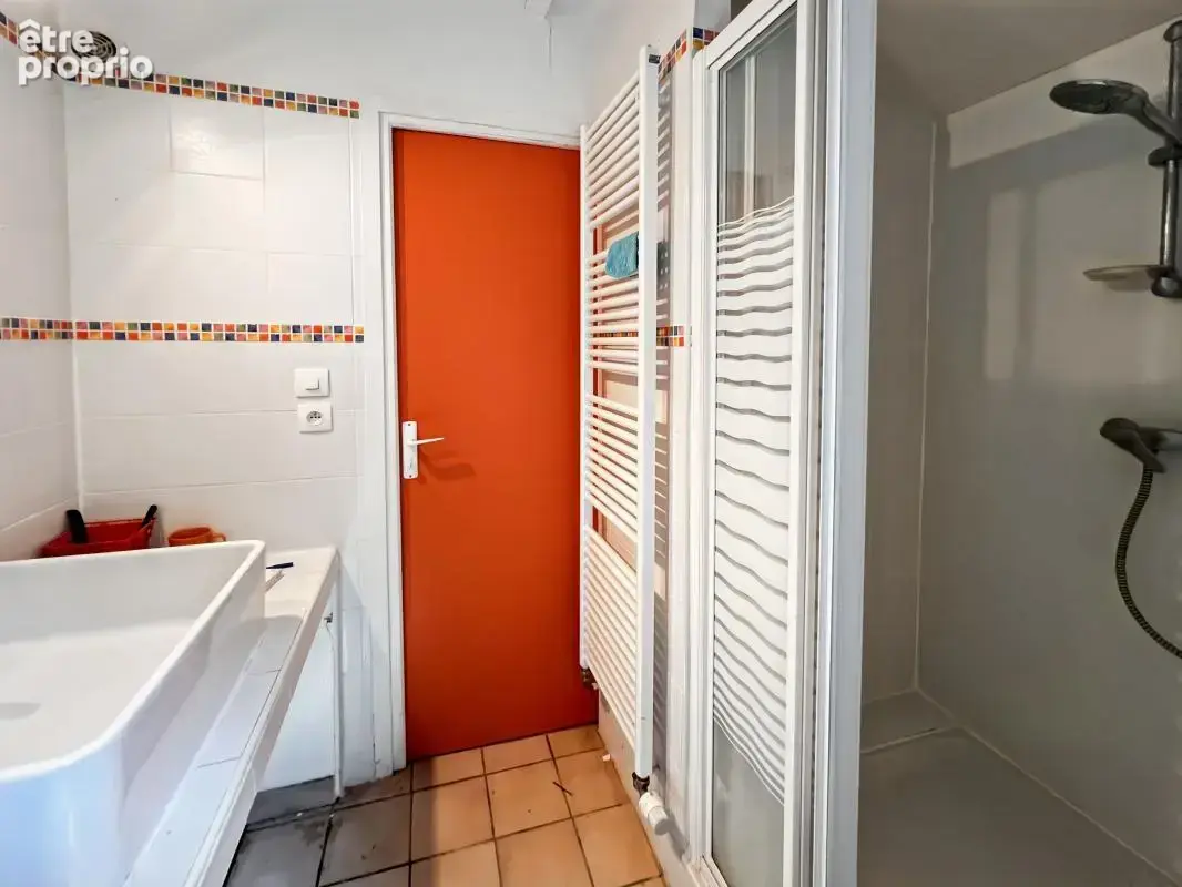  Authentique propriété de caractère sur près de 7 900 m² : Un potentiel de rénovation exceptionnel !  - photo 9