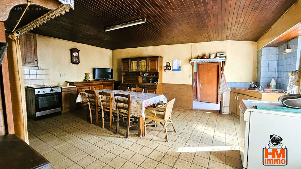 Maison à LADIGNAC-LE-LONG