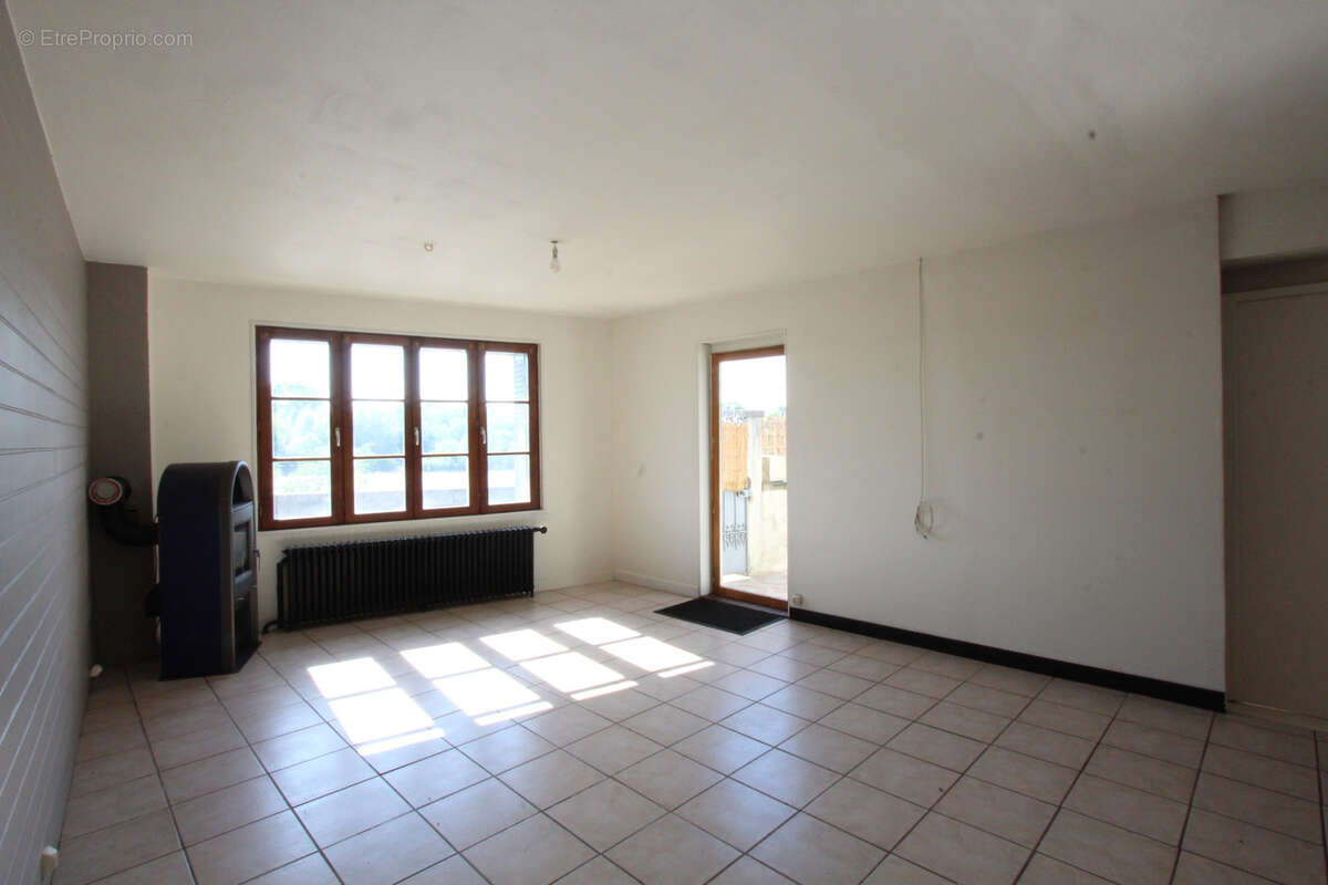 Maison à LA CHARITE-SUR-LOIRE