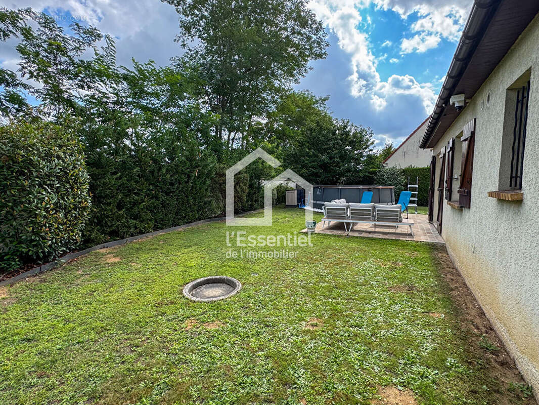 Maison à VERNEUIL-SUR-SEINE