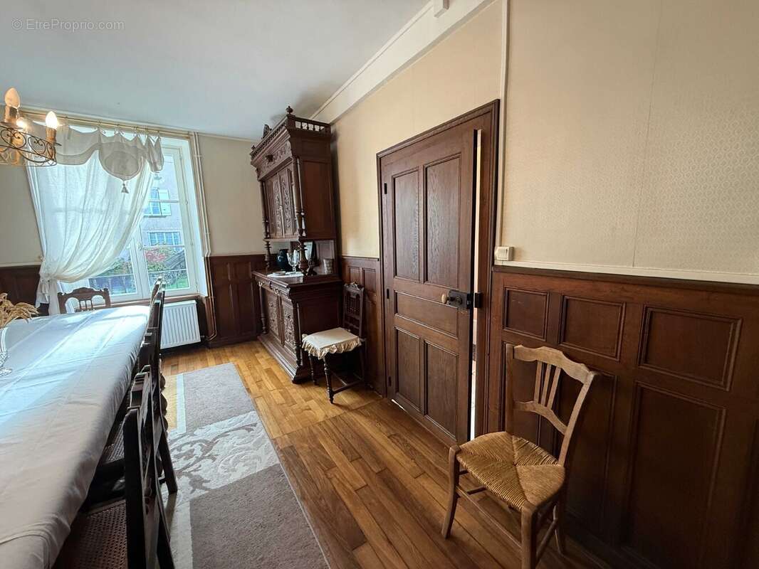 Maison à MONTHUREUX-SUR-SAONE