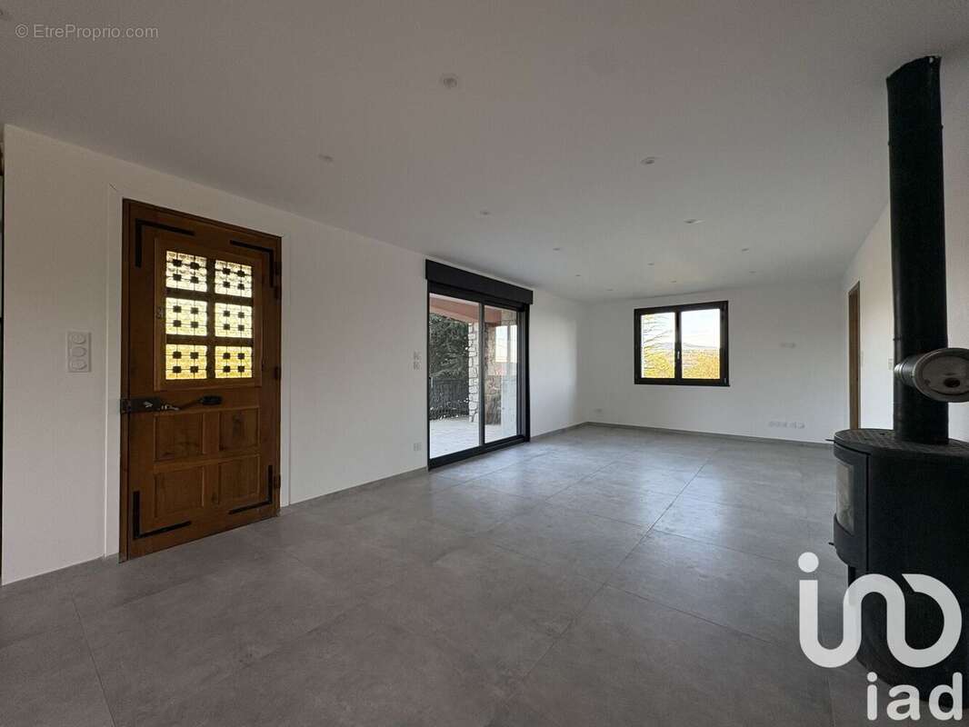 Maison 104 m² à Colombier-Le-Vieux  - photo 7