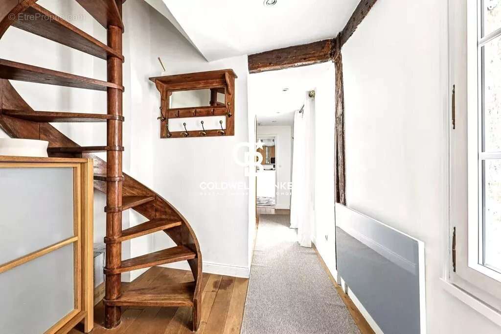 Appartement à PARIS-4E