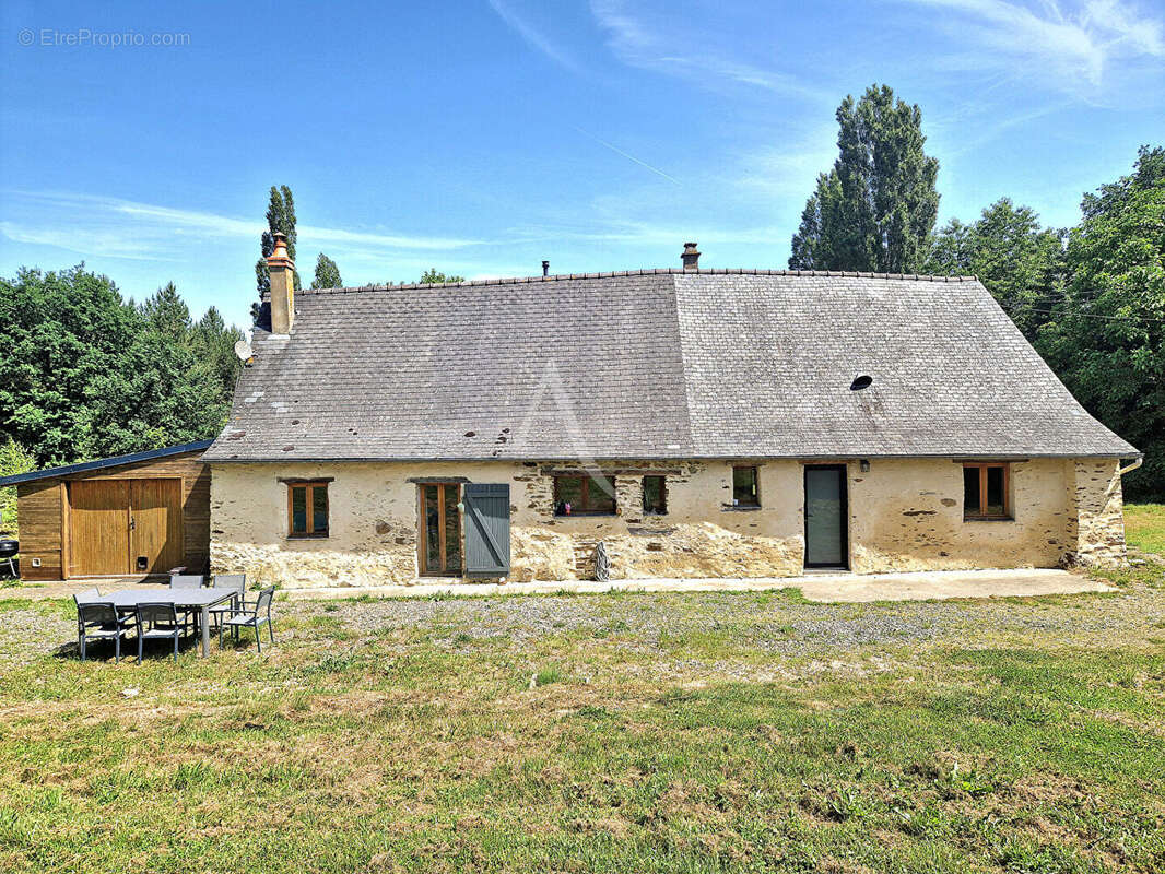 Maison à CONTIGNE