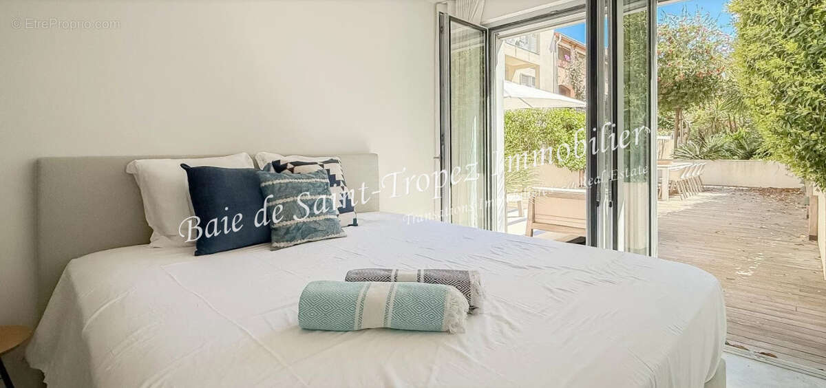 Appartement à SAINT-TROPEZ