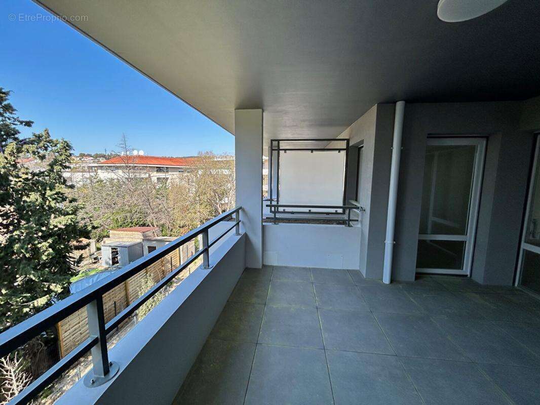 Appartement à MARSEILLE-10E