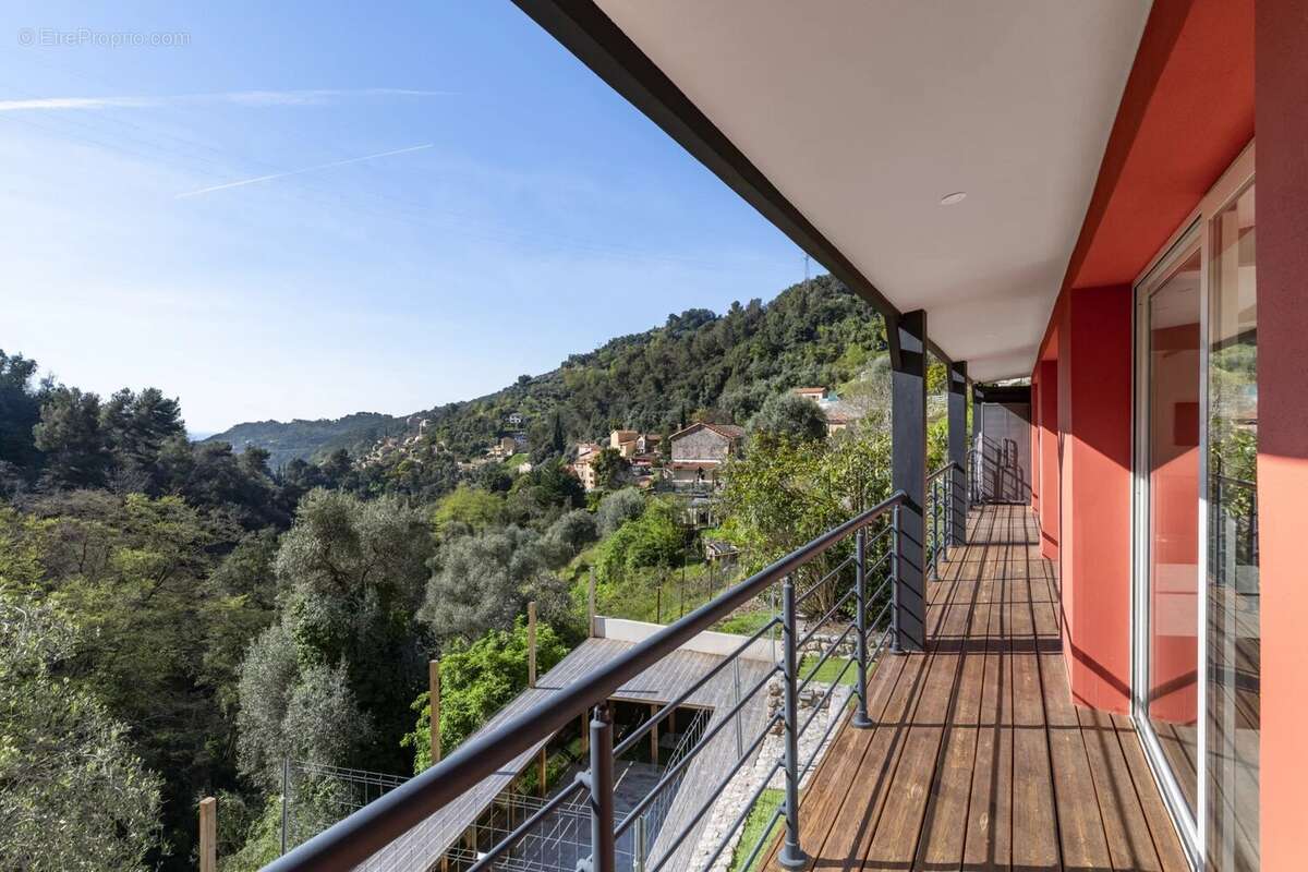 Maison à MENTON