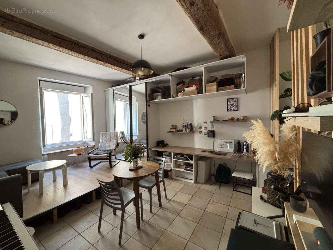 Appartement à GANGES