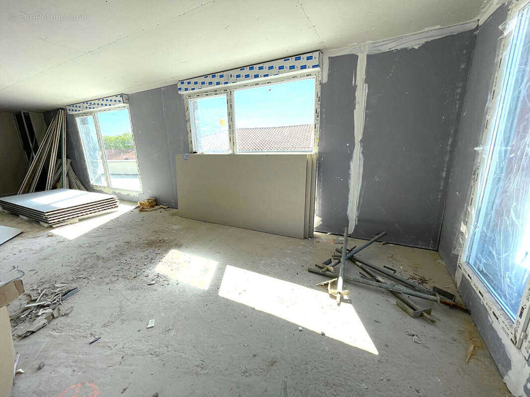 Appartement à SAINT-ORENS-DE-GAMEVILLE