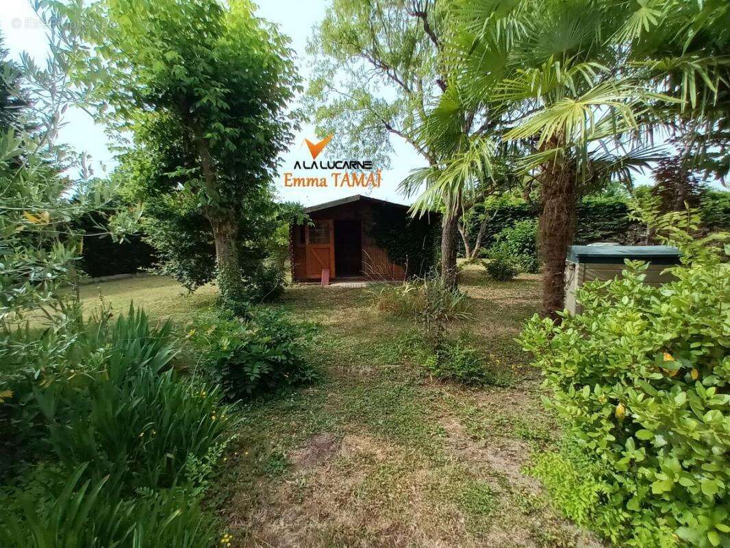 Maison à SAINT-AVIT-SAINT-NAZAIRE