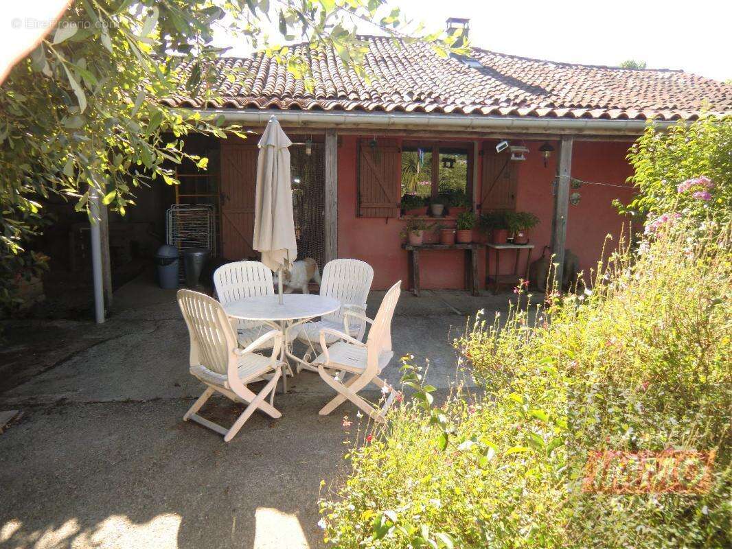 Maison 195 m² à Thermes-Magnoac  - photo 5