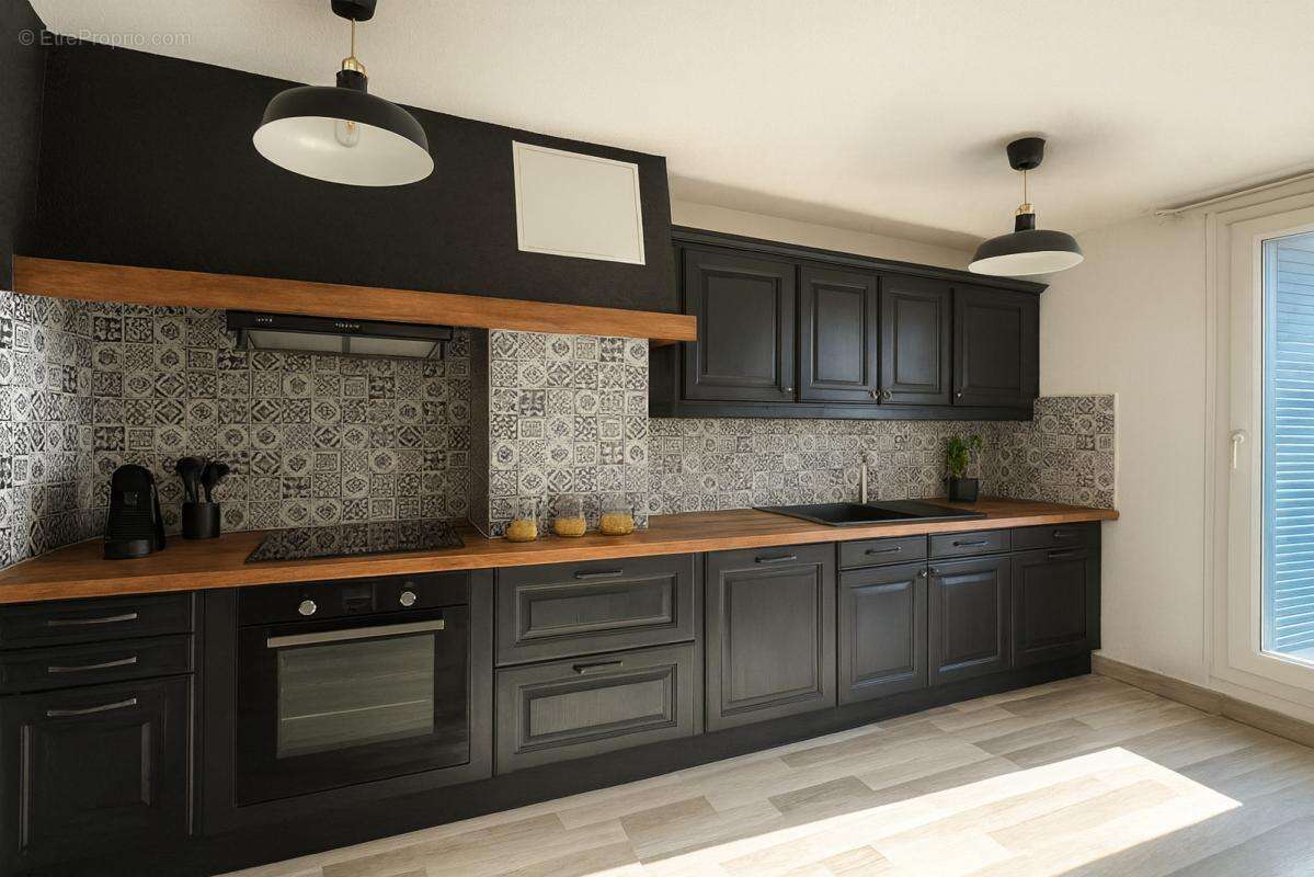 Appartement à MARSEILLE-10E