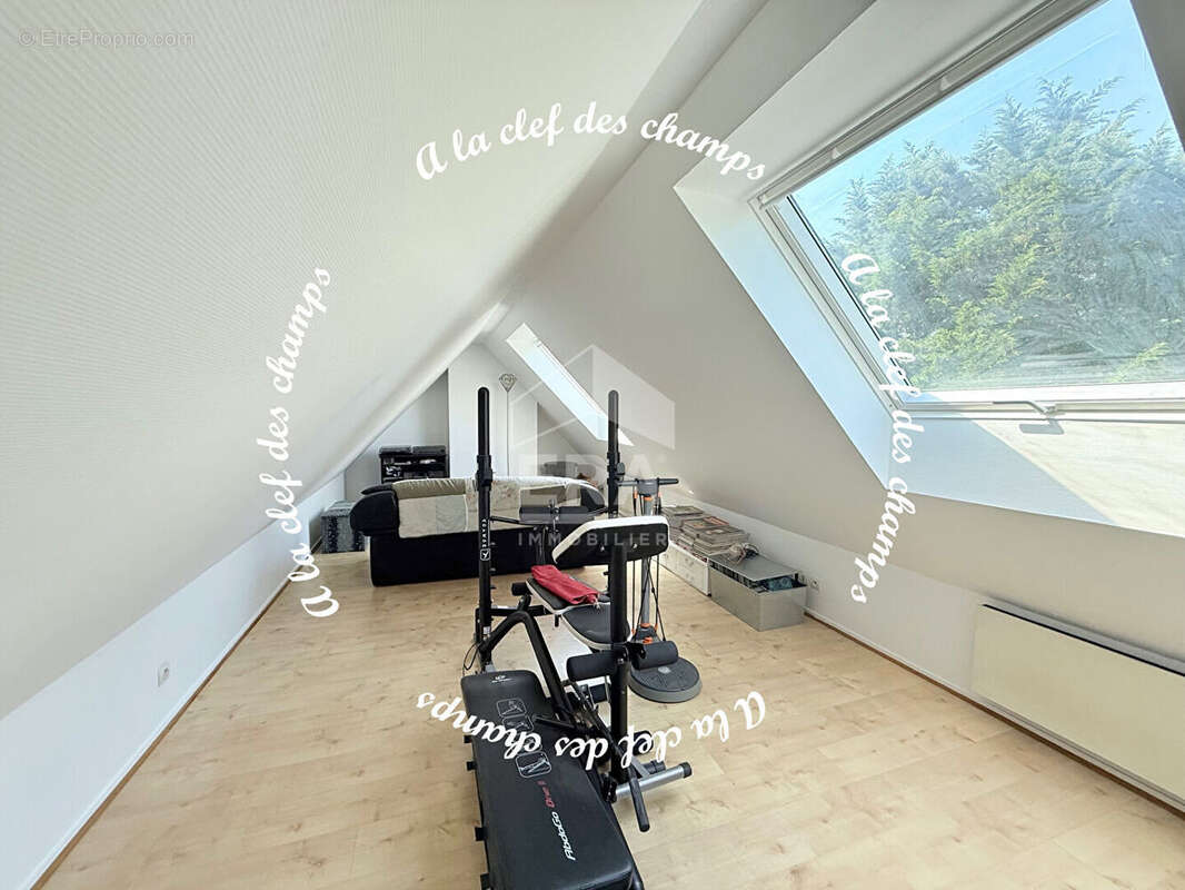 Maison à GIF-SUR-YVETTE