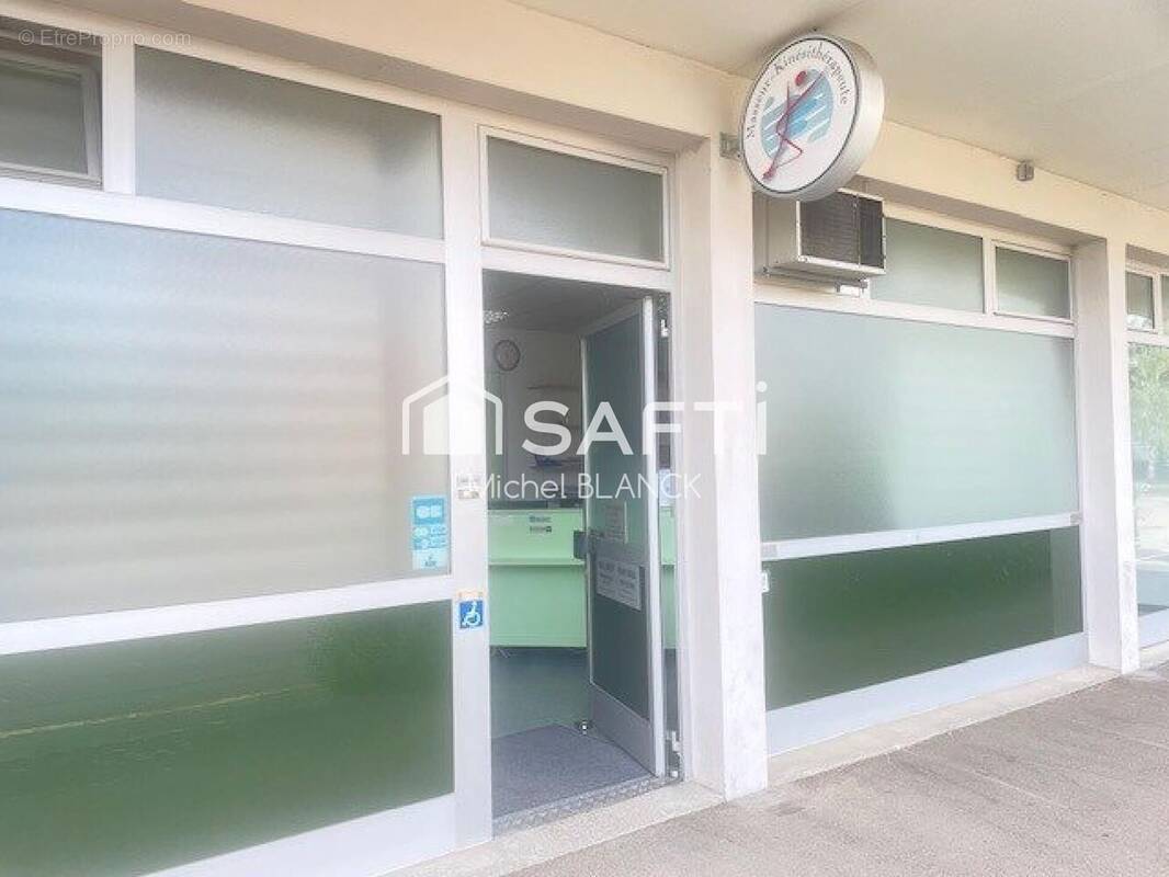 Photo 1 - Commerce à HORBOURG-WIHR