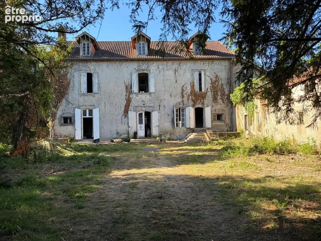 PLAISANCE du GERS proche(32): ANCIENNE PROPRIETE BOURGEOISE avec dépendances, bois, petit etang, 2 hectares,CALME, sans vis à vi - photo 2