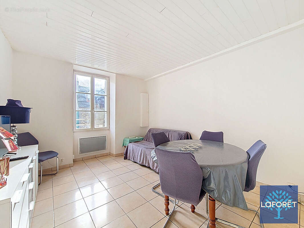 Appartement à PUSSAY