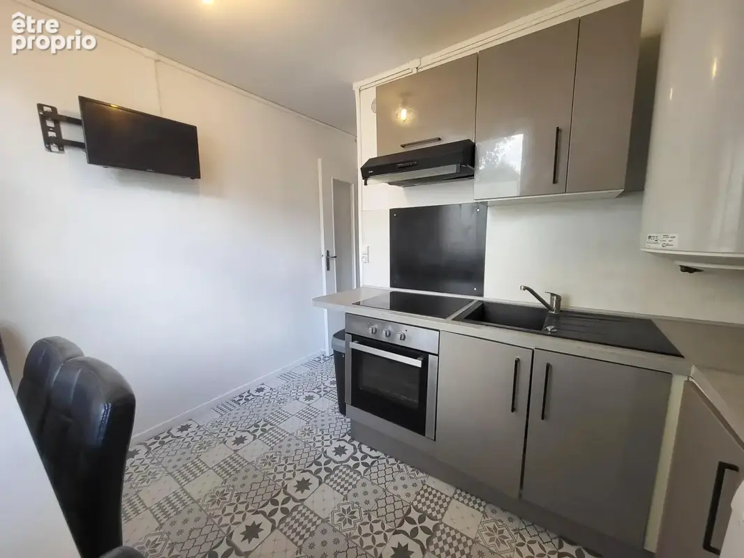 Appartement 74 m² à Noisy-Le-Grand  - photo 3