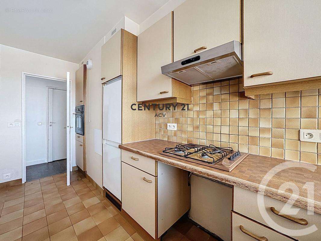 Appartement à MAISONS-ALFORT