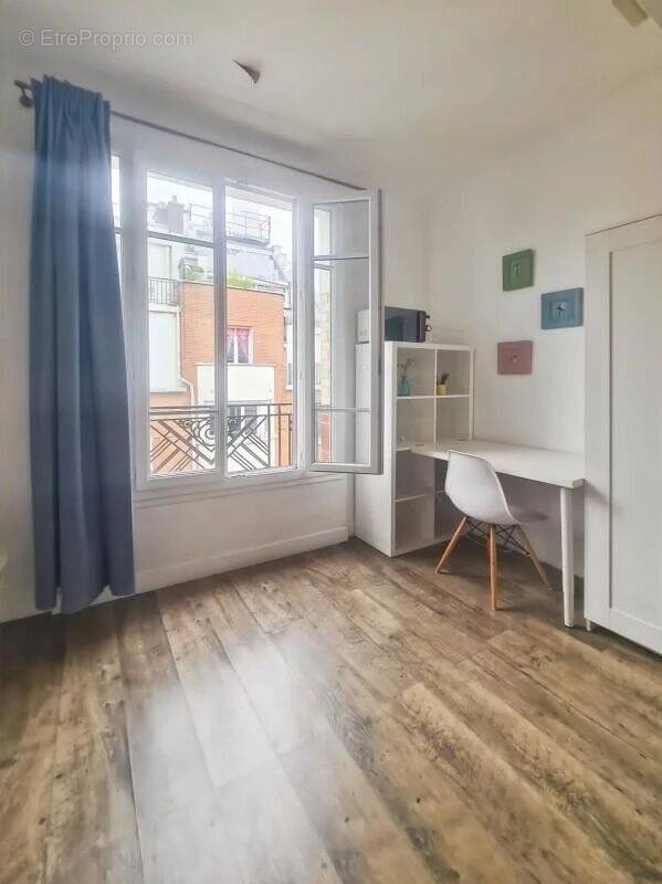 Appartement à PARIS-11E