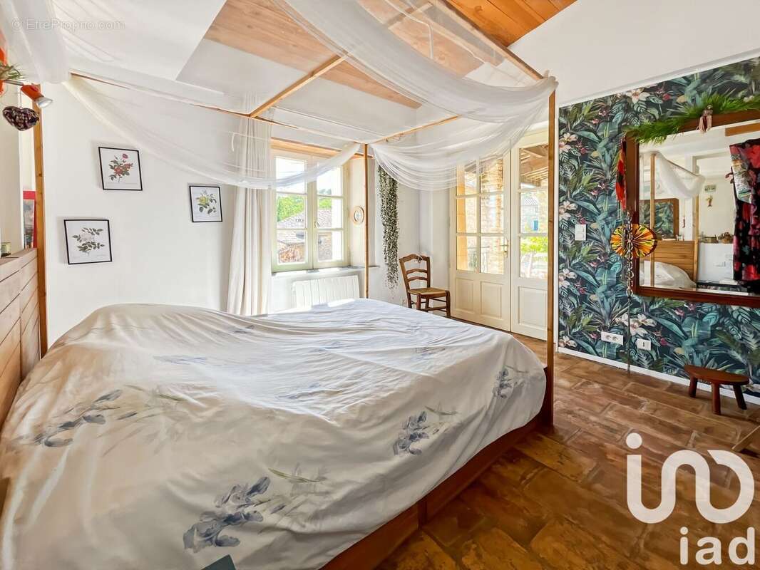 Photo 6 - Maison à SABRAN