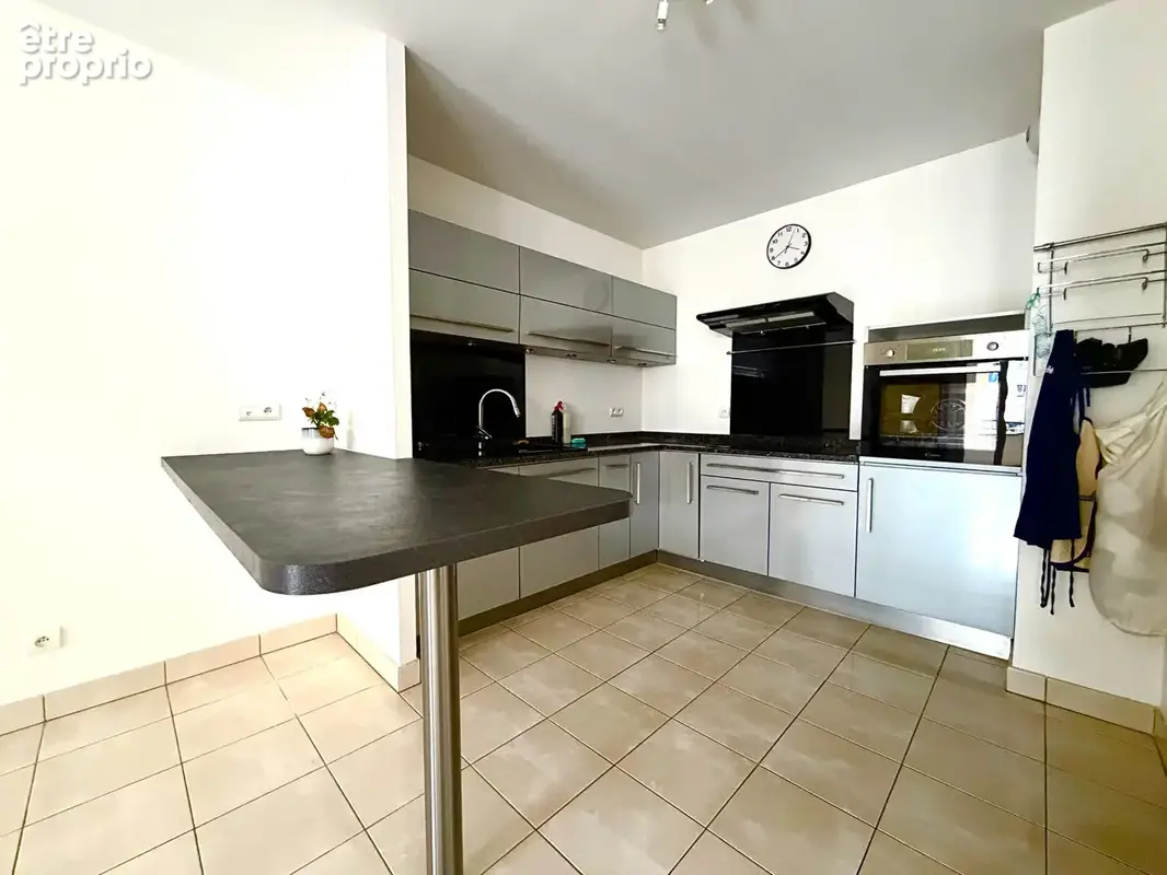 Arcachon - Hyper centre Grand T3 92.04 m² - photo 3