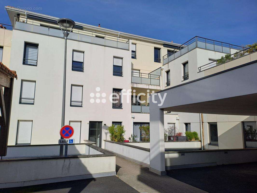 Appartement à BASSE-GOULAINE