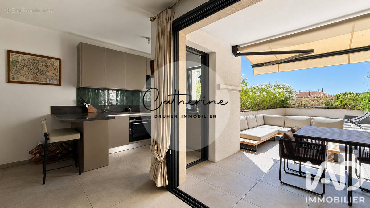 Photo 1 - Appartement à HYERES