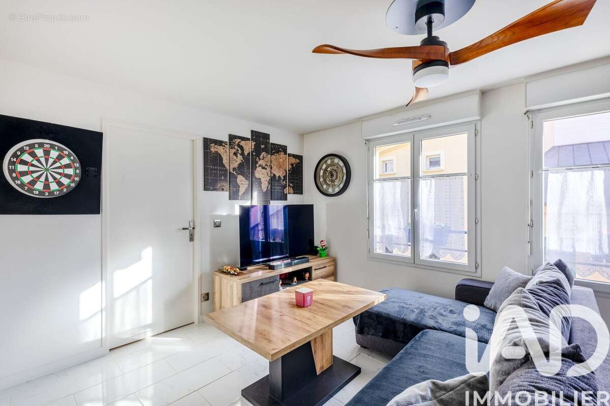 Photo 8 - Appartement à VAUREAL