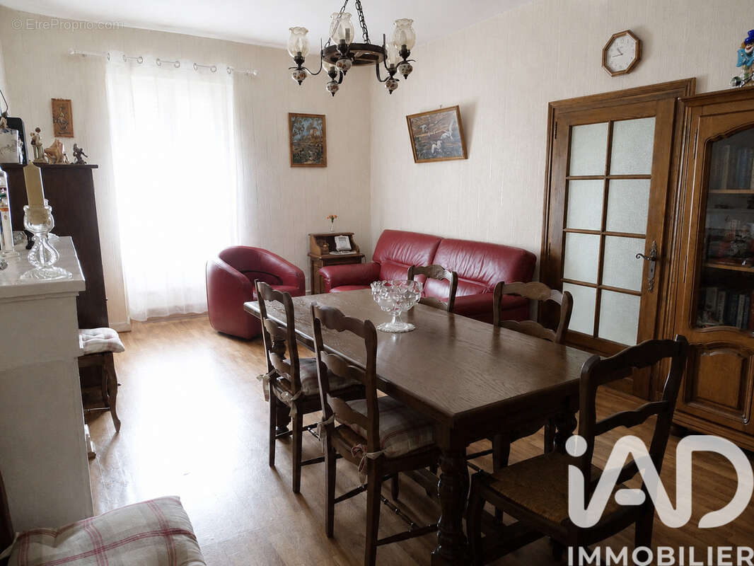 Photo 2 - Maison à CHATILLON-SUR-SEINE