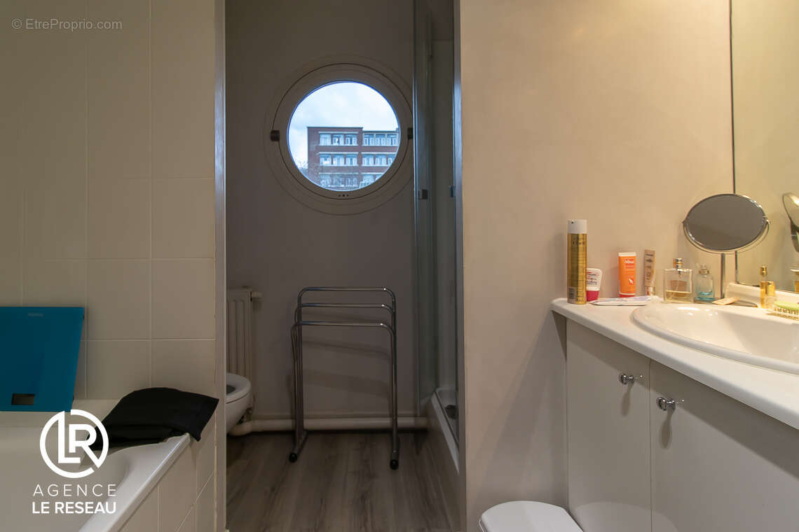 Appartement à SURESNES