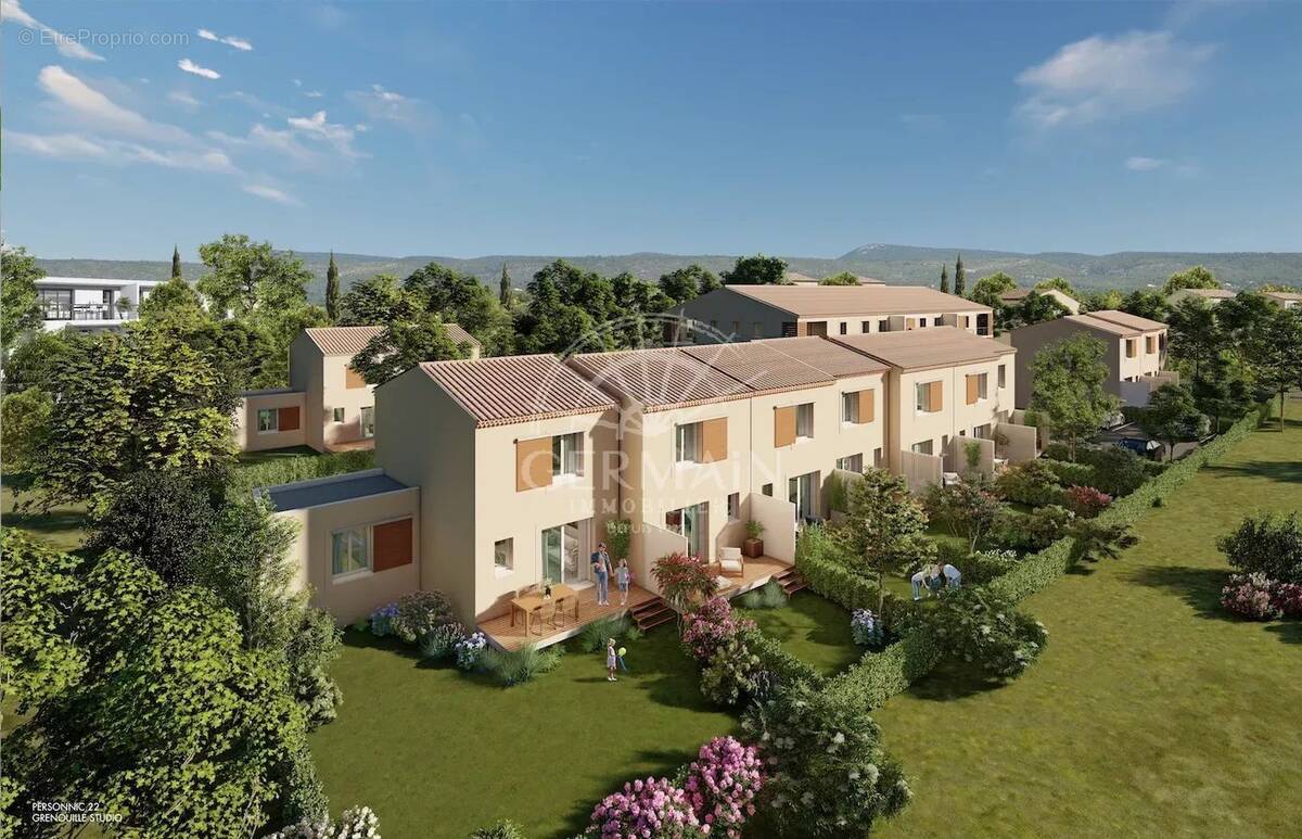 Maison à L'ISLE-SUR-LA-SORGUE