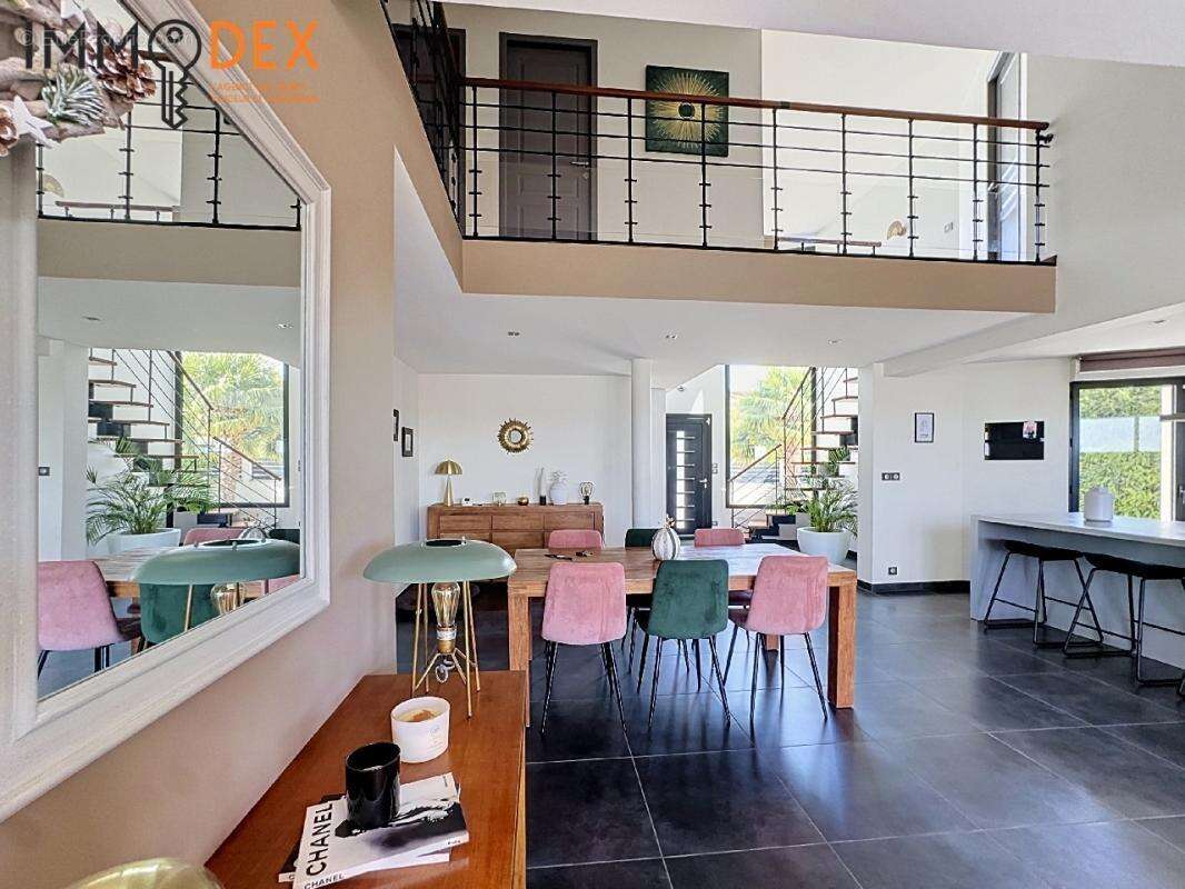 Maison 190 m² à Betheny  - photo 7
