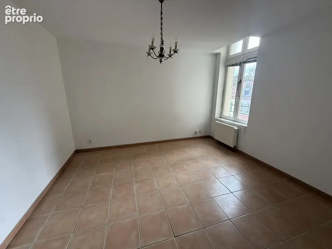 Avenue thermale   bel appartement t5 de 117 m2 avec ascenseur et balcons - photo 7