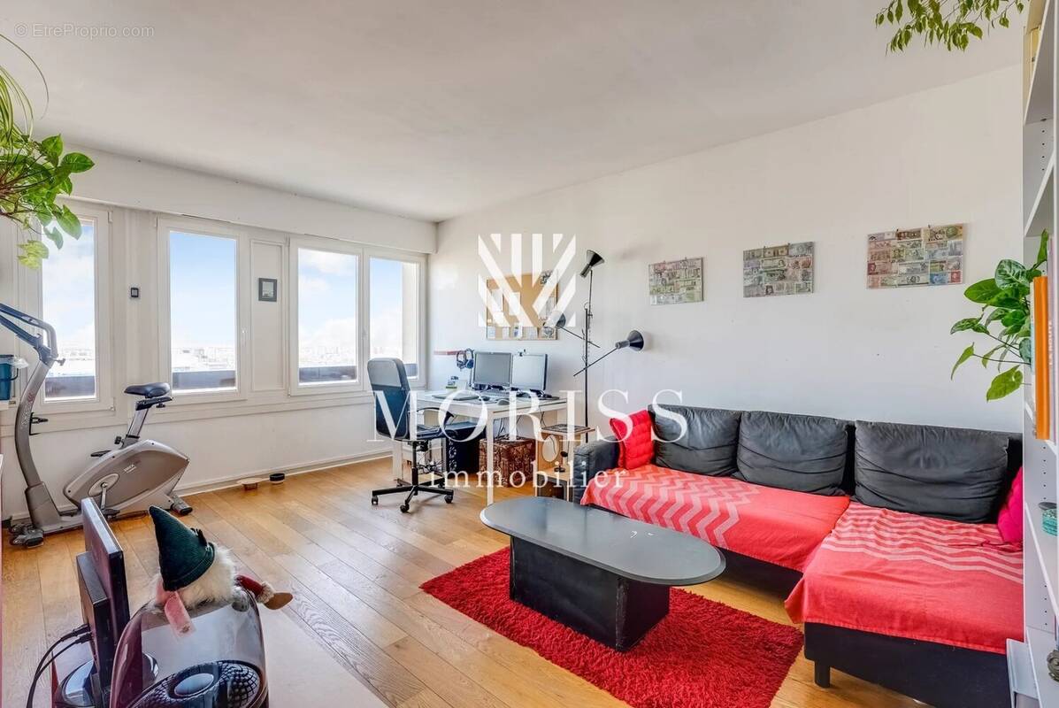 Appartement à IVRY-SUR-SEINE