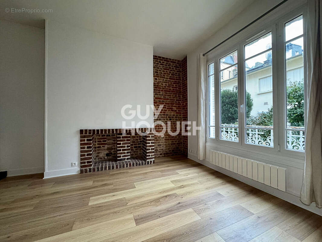 Appartement à TROUVILLE-SUR-MER