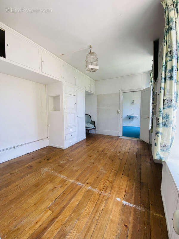 Maison à FONTAINEBLEAU