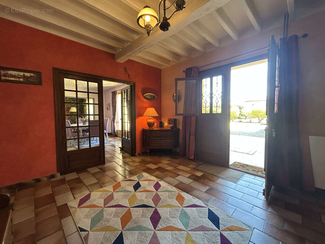 Maison à MONCETZ-L'ABBAYE