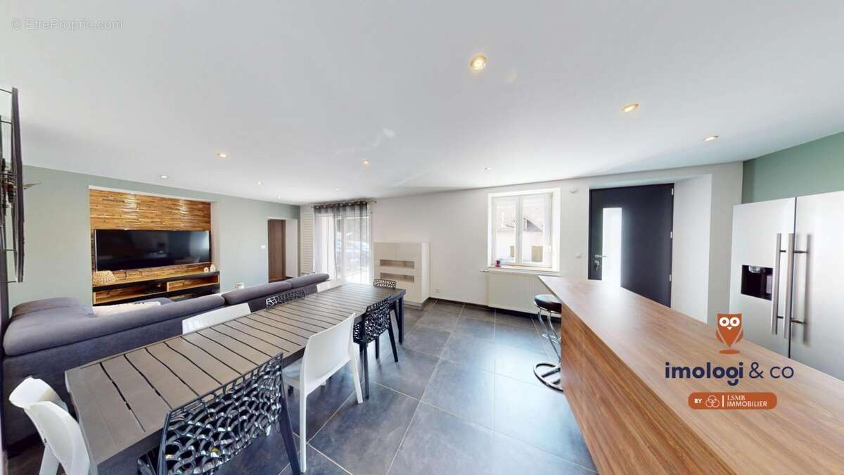 Appartement à CHAFFOIS