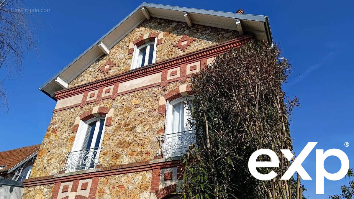 Maison à BOURG-LA-REINE