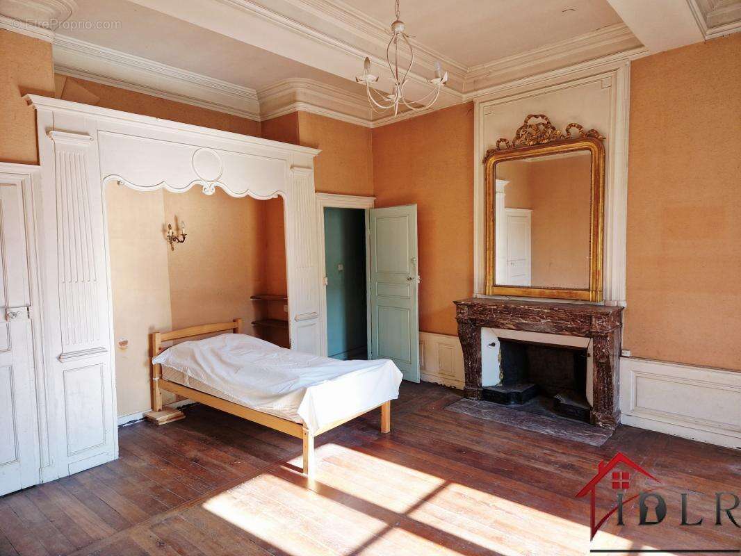 Maison à BOURBONNE-LES-BAINS