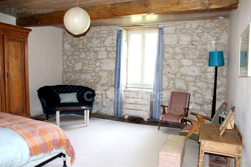 Maison à SAINT-CLAR