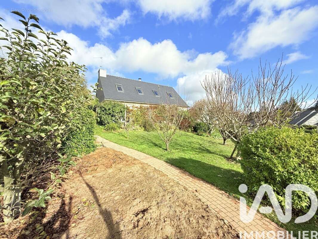 Photo 3 - Maison à THEIX